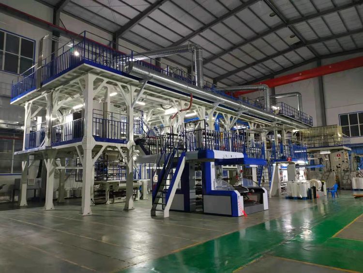 多功能拉伸膜三號(hào)線順利試機(jī),助力公司大發(fā)展